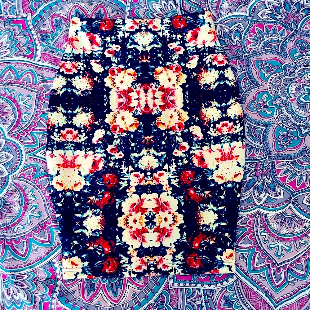 Piperlime The Fifth Kaleidoscope Printed Skirt